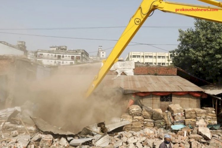 পুরোনো ঢাকার ১৫০ অবৈধ স্থাপনা উচ্ছেদ