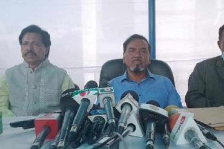 শোকজ  নোটিশে হতবাক হাফিজ