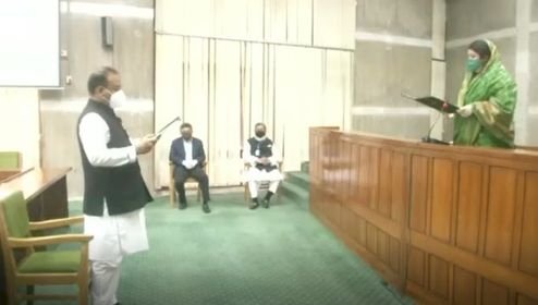 শপথ নিলেন নব-নির্বাচিত সংসদ সদস্য  জয়
