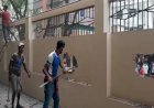 খাল দখল: ভাঙ্গা হল ৩টি বাড়ী ও ১২টি ব্রিজ