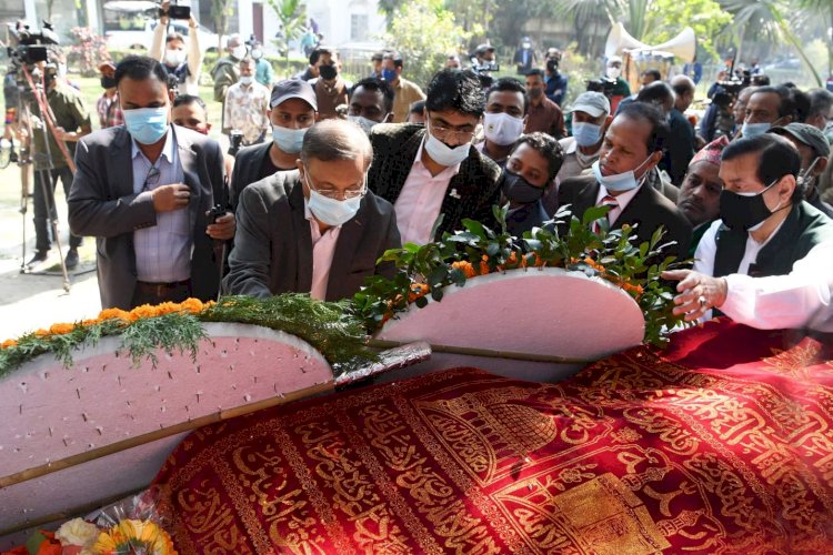রাবেয়া খাতুনের চলে যাওয়া সাহিত্য অঙ্গণের অপূরণীয় ক্ষতি: তথ্যমন্ত্রী