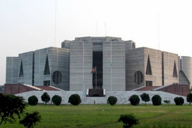পরীক্ষা ছাড়াই ফল প্রকাশের জন্য সংসদে বিল উত্থাপন
