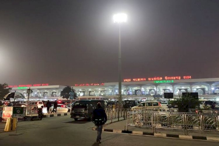 ঘন কুয়াশায়  শাহজালালে বিমানের ফ্লাইট বাতিল ও পরিবতর্ন