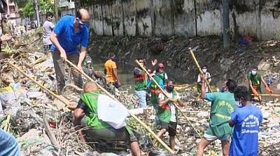খাল উদ্ধারে মেয়র আতিকের হুশিয়ারি