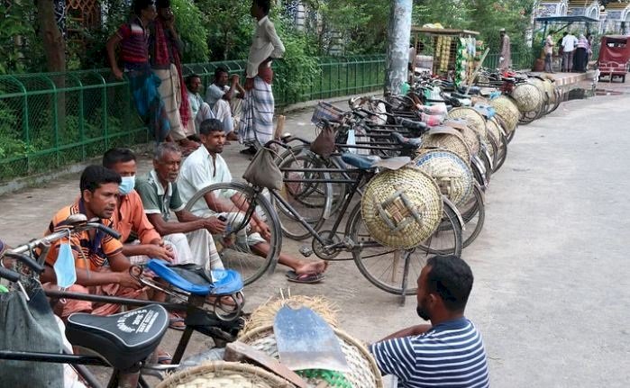 দারিদ্রতা বেড়েছে প্রায় দ্বিগুণ, বর্তমানে প্রায় ৪৬ শতাংশ