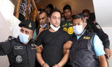 হাজী সেলিমের ছেলে ইরফান সেলিমসহ পাঁচজনের বিরুদ্ধে চার্জশিট