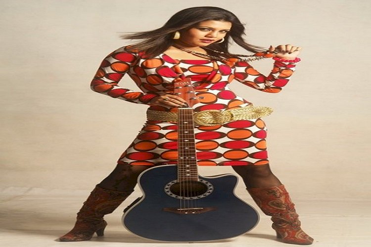 সঙ্গীতশিল্পী মিলার বিরুদ্ধে গ্রেফতারি আদেশ