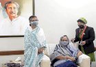টিকা নিয়েছেন প্রধানমন্ত্রী