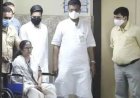 হুইলচেয়ারে করেই প্রচারে নামবেন মমতা!