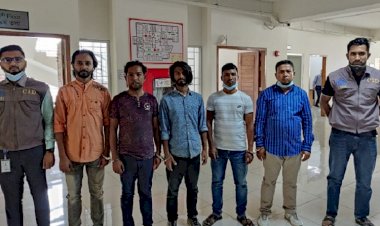 অশ্লীল ভিডিও তৈরির অভিযোগে ৫ জন আটক