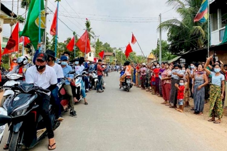 বার্মায় সেনাদের গুলিতে নিহত ৯০
