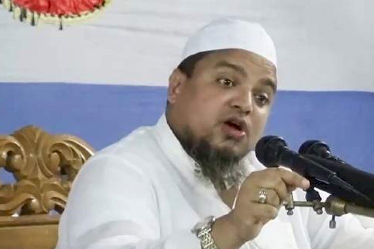 হেফাজতের মাওলানা খালিদ সাইফুল্লাহ গ্রেপ্তার