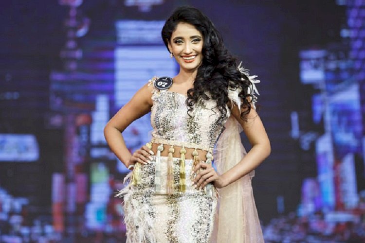 ফেসবুকে আপত্তিকর পোস্ট : ক্ষমা চাইলেন মিথিলা