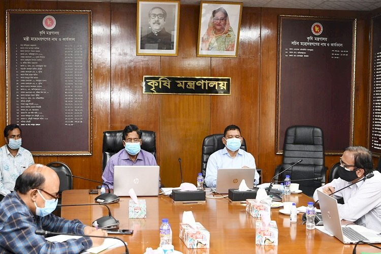 প্রতিযোগিতায় টিকে থাকতে কৃষিপণ্যের আন্তর্জাতিক মান বজায় রাখতে হবে: কৃষিমন্ত্রী