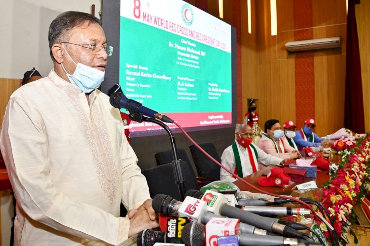 খালেদা জিয়াকে চিকিৎসার জন্য বিদেশ নেয়ার প্রয়োজন আছে কি না প্রশ্ন তথ্যমন্ত্রীর