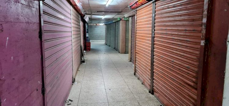 উত্তরার রাজউক কমার্শিয়াল কমপ্লেক্স বন্ধ করলো মেয়র