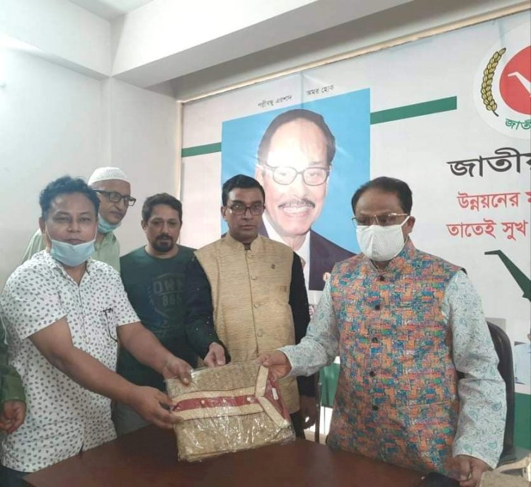 সড়কে শৃংখলা রক্ষায় সরকার পুরোপুরি ব্যর্থ