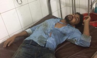 ঢাবিতে ছাত্রদলের ত্রাণ বিতরণকালে ছাত্রলীগের হামলা