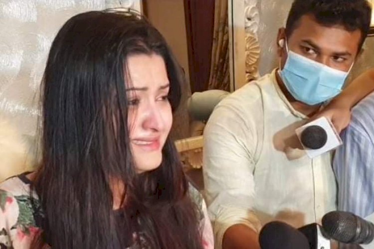 ধর্ষণ ও হত্যাচেষ্টায় অভিযুক্তদের নাম প্রকাশ করলেন পরীমণি