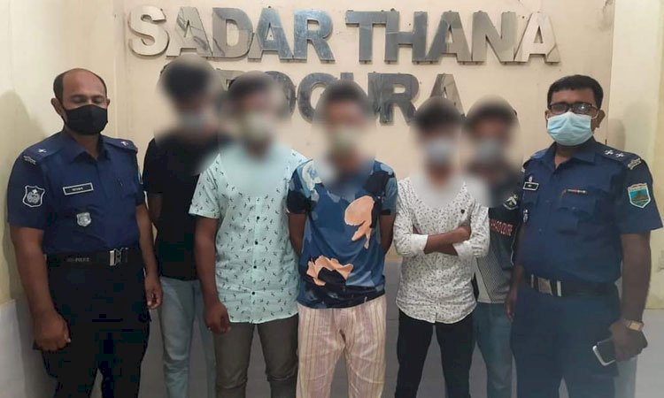 জাতীয় সংগীতের অবমাননা করে টিকটক, আটক ৫