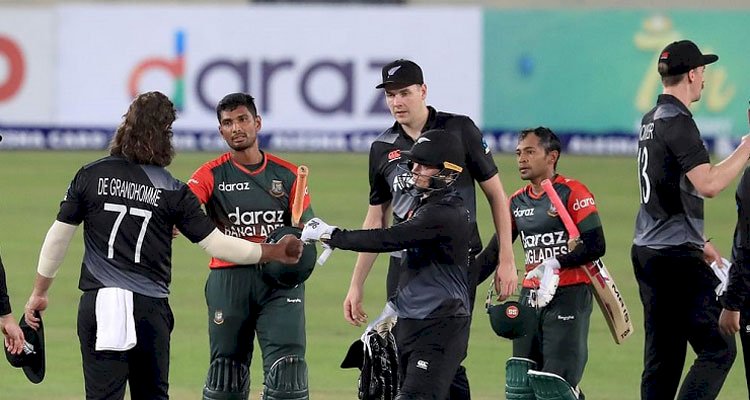 টাইগারদের থাবায় কিউইরা নাস্তানাবুদ