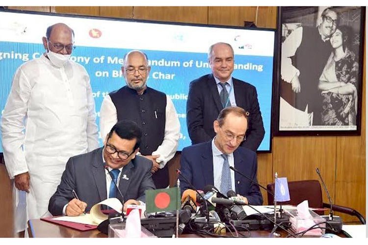 ভাসান চরে রোহিঙ্গাদের মানবিক সহায়তায় বাংলাদেশ ও জাতিসংঘের মধ্যে সমঝোতা স্মারক স্বাক্ষর