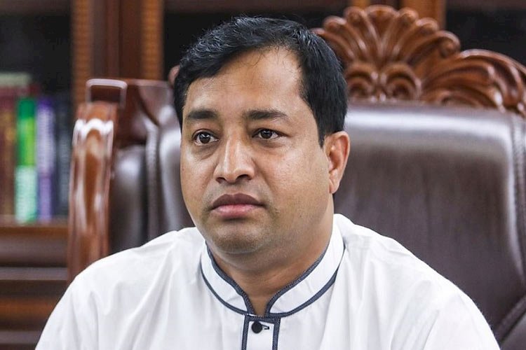 গাজীপুরের মেয়র জাহাঙ্গীরের বিরুদ্ধে মামলা