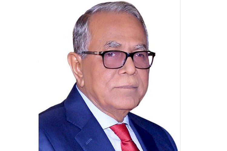 শহীদ বুদ্ধিজীবীদের প্রতি রাষ্ট্রপতির শ্রদ্ধা নিবেদন