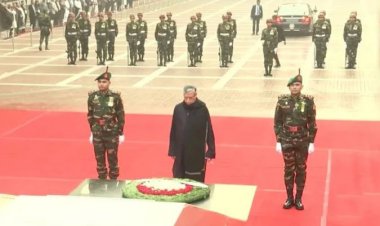 শহিদ বুদ্ধিজীবীদের প্রতি রাষ্ট্রপতির শ্রদ্ধা