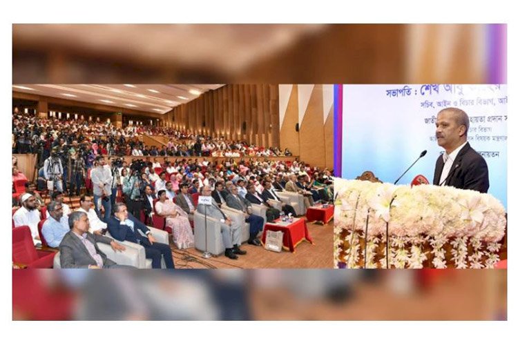 সরকারি লিগ্যাল এইডের মাধ্যমে মামলার চাপ কমাতে কাজ চলছে: আইন উপদেষ্টা