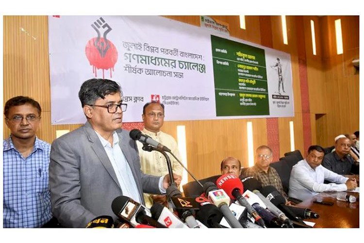 ১৫ বছরের সাংবাদিকতা নিয়ে প্রতিবেদন লিখতে জাতিসংঘের সহায়তা চাইব : প্রেস সচিব শফিকুল আলম